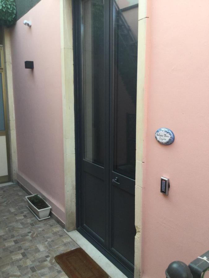 B&B Affittacamere Trigona Misterbianco Exterior foto