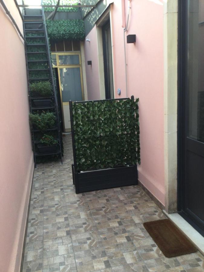 B&B Affittacamere Trigona Misterbianco Exterior foto