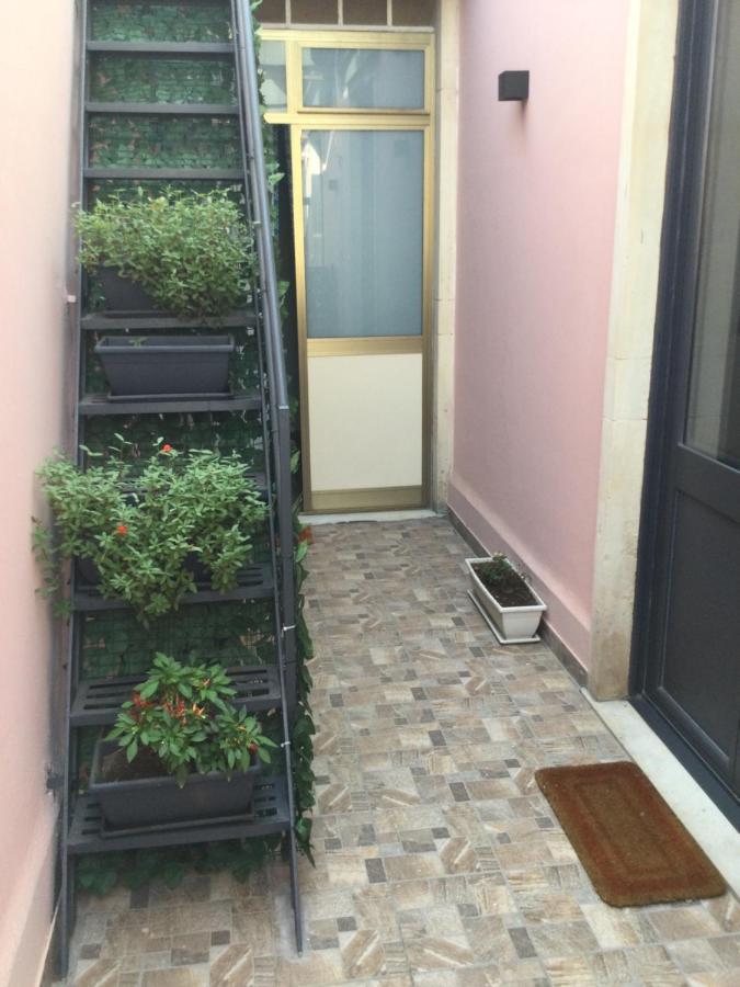B&B Affittacamere Trigona Misterbianco Exterior foto